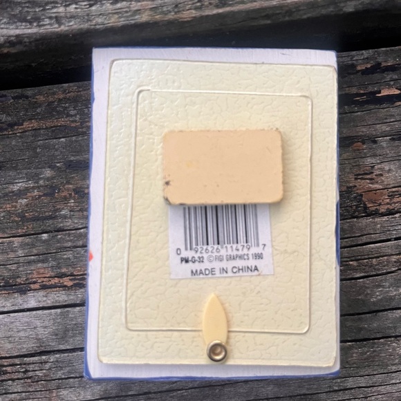 BUNDLE OF VINTAGE BASEBALL HALL OF FAME COOPERSTOWN MAGNETS (10) - Picture 14 of 14